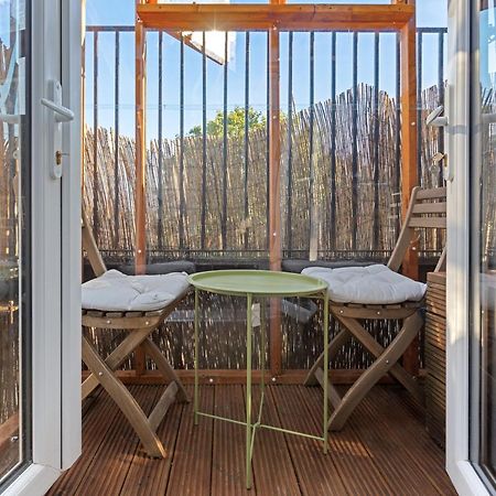 Modern Flat & Balcony In Historic West Kensington Apartamento Londres Exterior foto