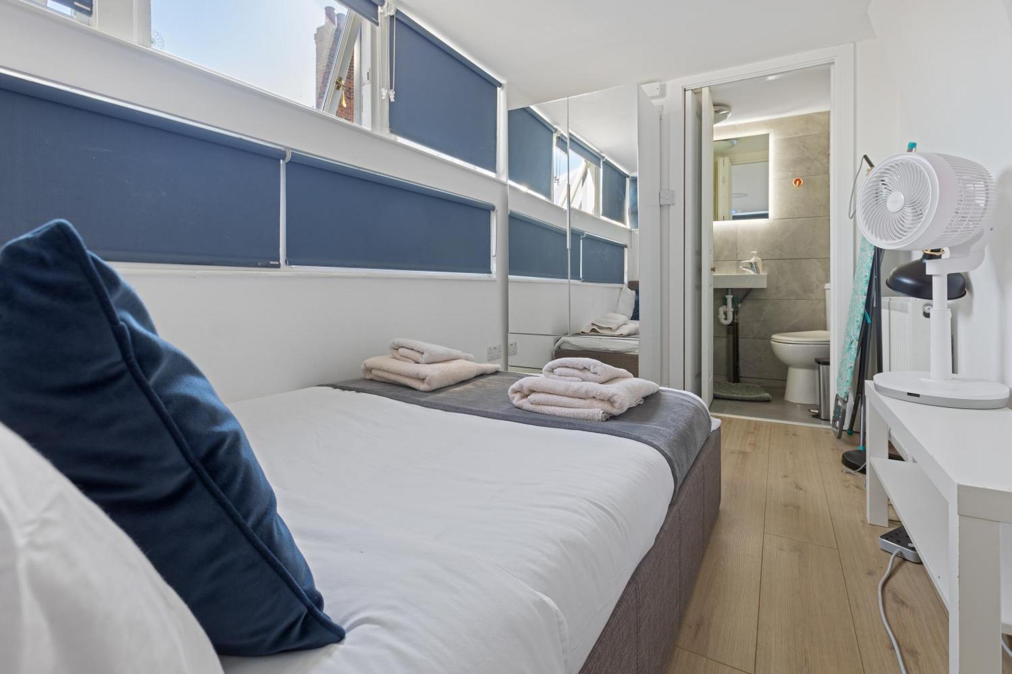 Modern Flat & Balcony In Historic West Kensington Apartamento Londres Exterior foto
